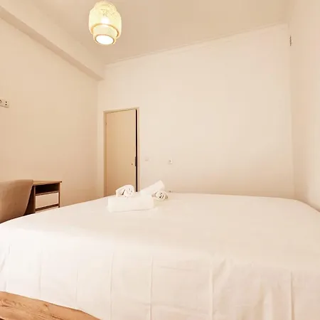 Rooms4you 1 In Historic Center Of Apartment
