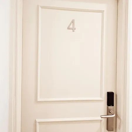 Rooms4you 1 In Historic Center Of Gæstehus